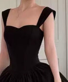 Black Sweetheart Full-Skirt Prom Maxi Dress - garment detail