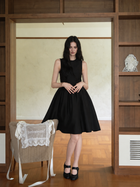 Sleeveless Round-Neck A-Line Cocktail Midi Dress - Black