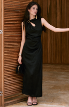 Keyhole Buckle Detail Ruched Maxi Dress - Black