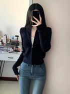 白色毛衣针织开衫外套女2026春秋新款温柔风外穿拉链通勤打底上衣