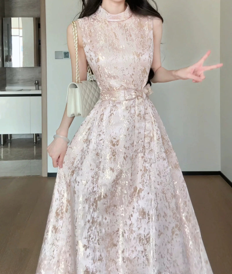 Pink Metallic Jacquard Fit-and-Flare Midi Dress - garment detail