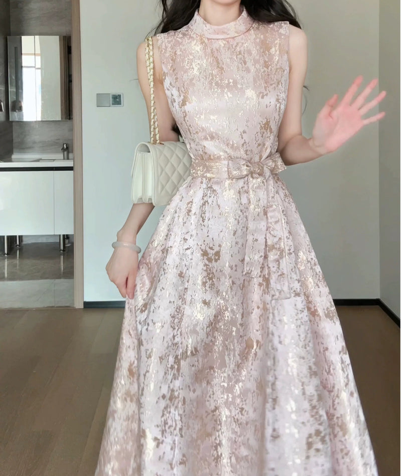 Pink Metallic Jacquard Fit-and-Flare Midi Dress - garment detail