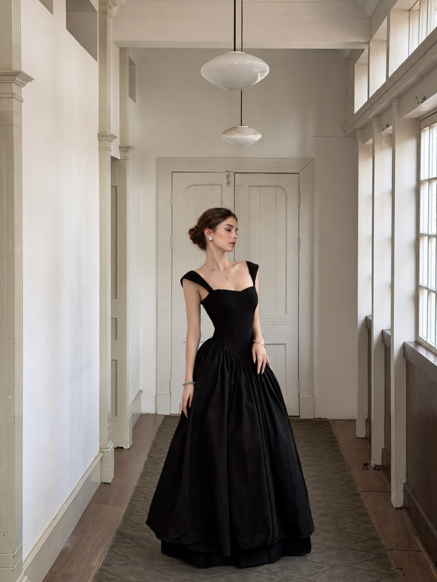 Wide-Strap Black Corset A-Line Maxi Dress