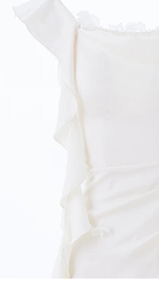 Lace-Trim Satin Mermaid Evening Dress - garment detail