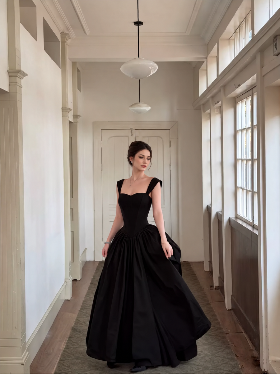 Black Sweetheart Full-Skirt Prom Maxi Dress