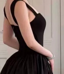Black Sweetheart Full-Skirt Prom Maxi Dress - garment detail