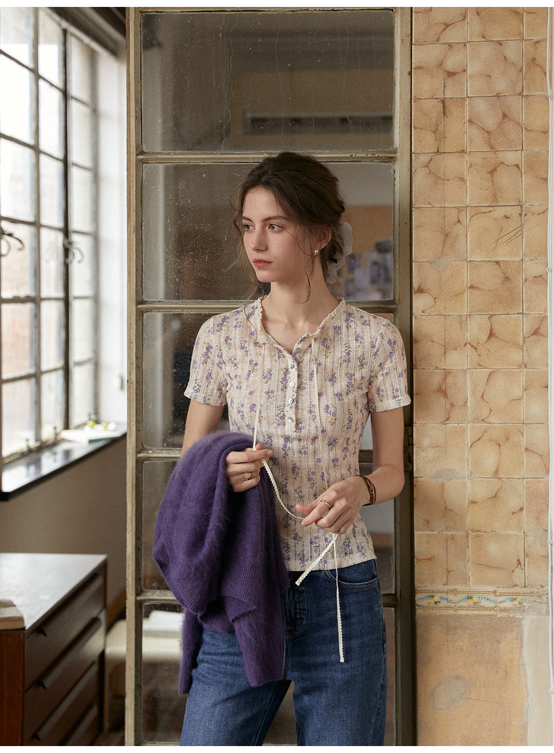 French Retro Textured Floral Knit T-Shirt Women Short Sleeve Lace Trim Neck Top