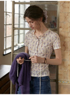 French Retro Textured Floral Knit T-Shirt Women Short Sleeve Lace Trim Neck Top