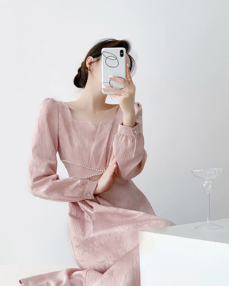 Pink Puff-Sleeve Ruched Midi Dress - garment detail
