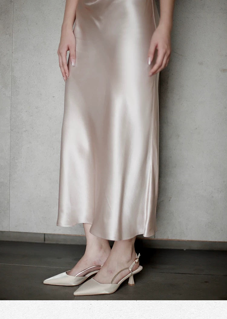 Draped Cowl-Neck Sleeveless Mermaid Maxi Dress - garment detail
