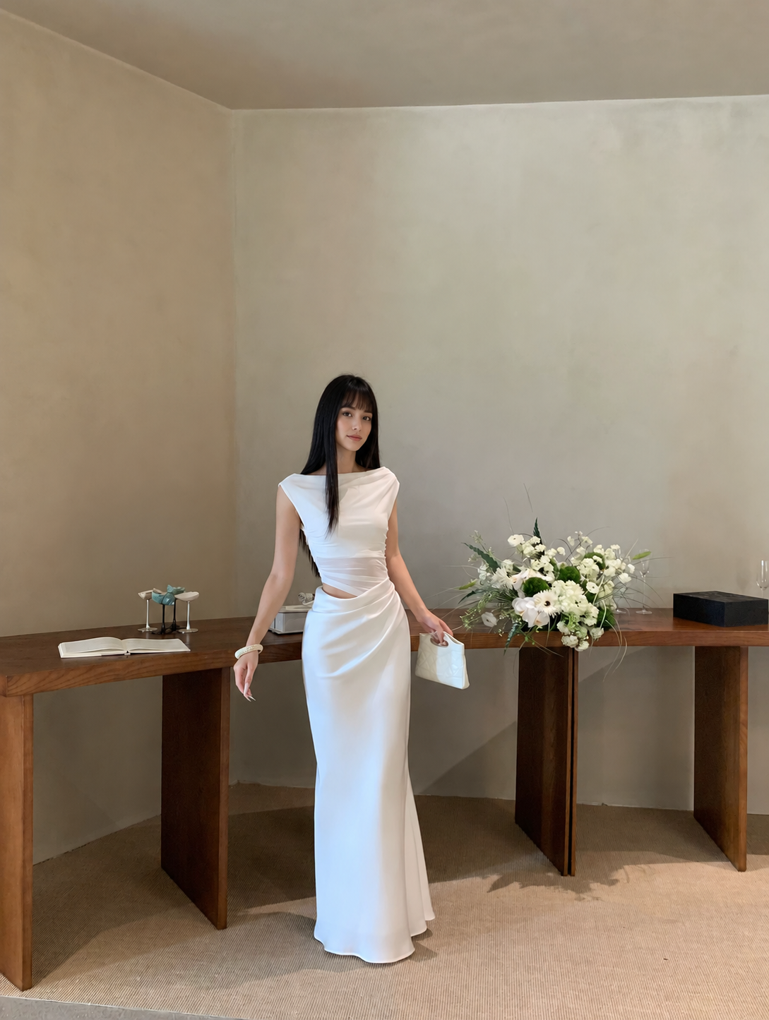 White Mesh-Panel Fitted Evening Maxi Dress - White