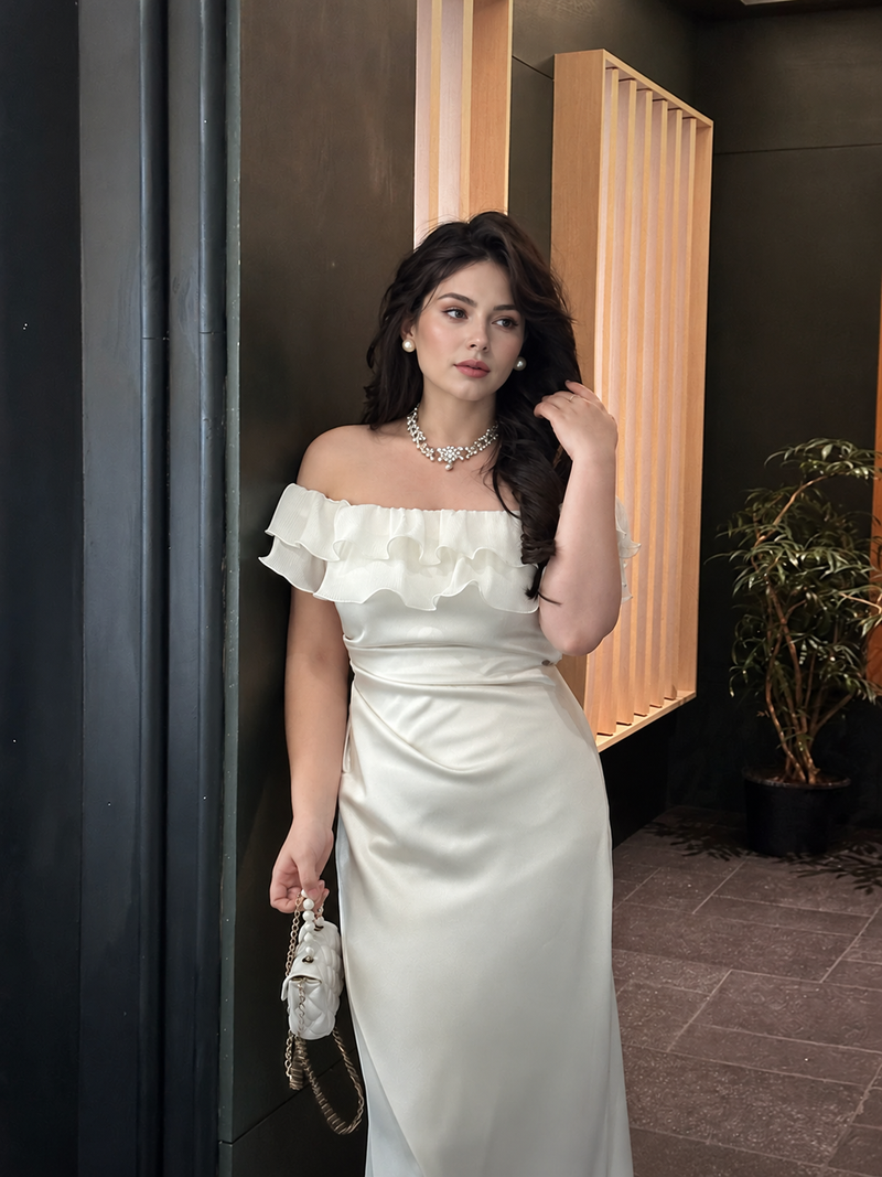 Plus Size Off-Shoulder Ruched Midi Dress - Pearl White