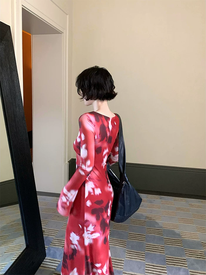 Red Floral V-Neck Long-Sleeve Midi Dress, RedFloral, back print