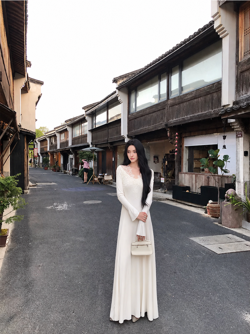 Lace-Trim Long-Sleeve Knit Evening Maxi Dress - White