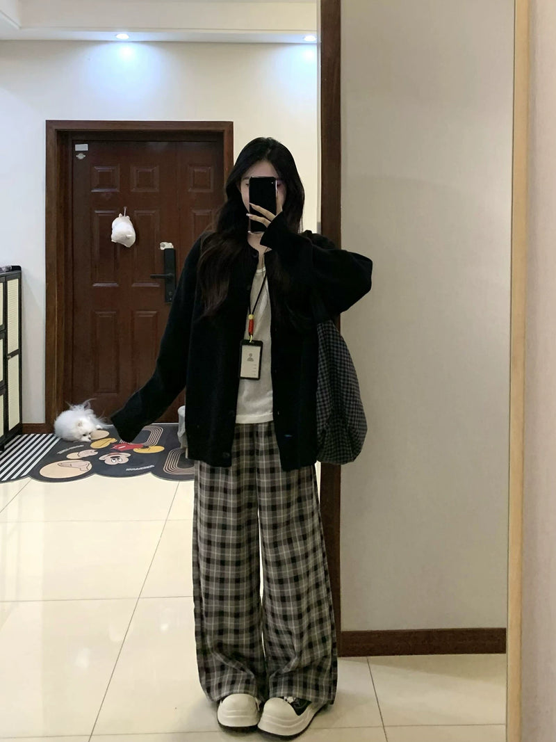 韩系高级感黑色针织开衫女秋冬慵懒宽松休闲外搭毛衣外套圆领上衣