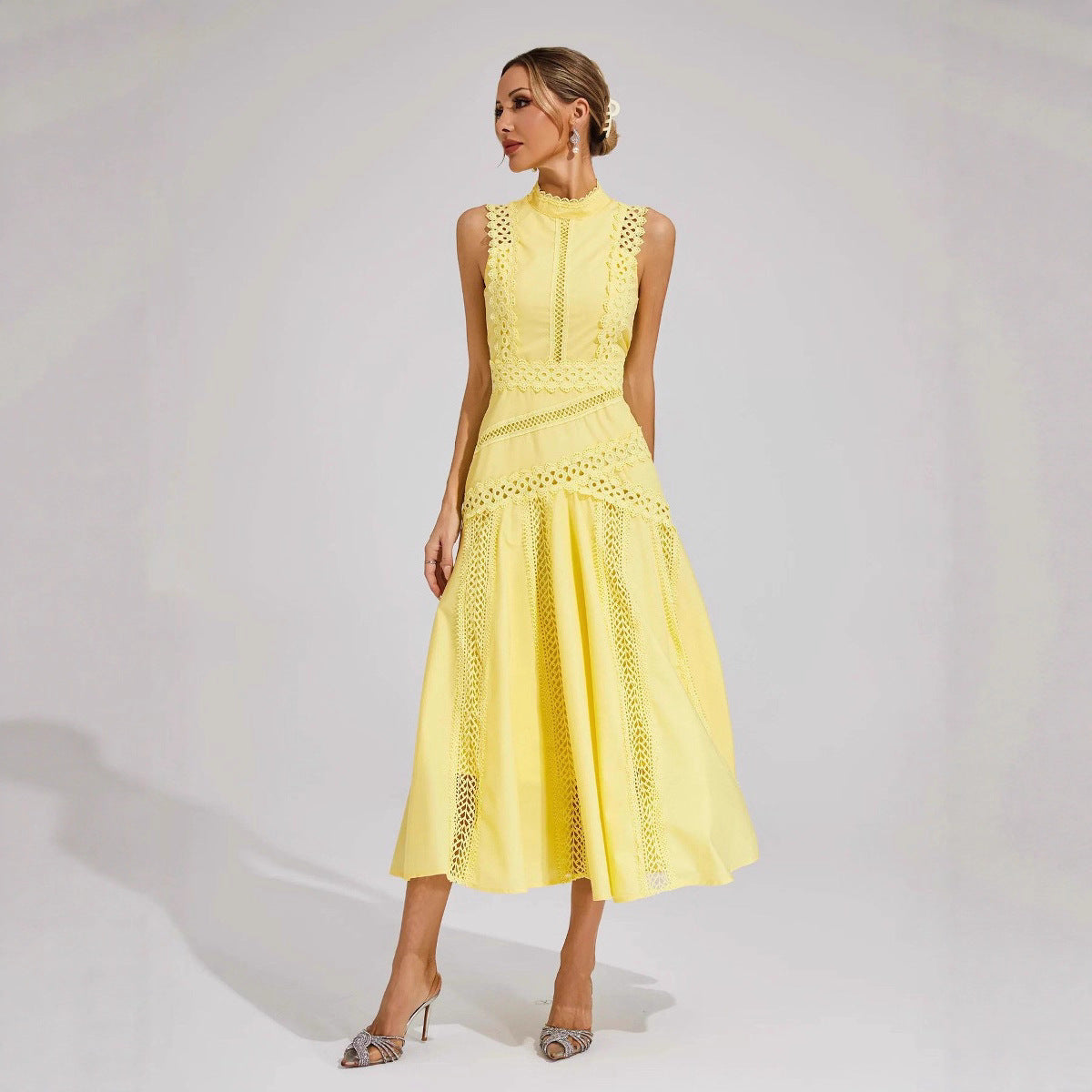 Women's Sleeveless Lace-Panel Maxi Evening Dress