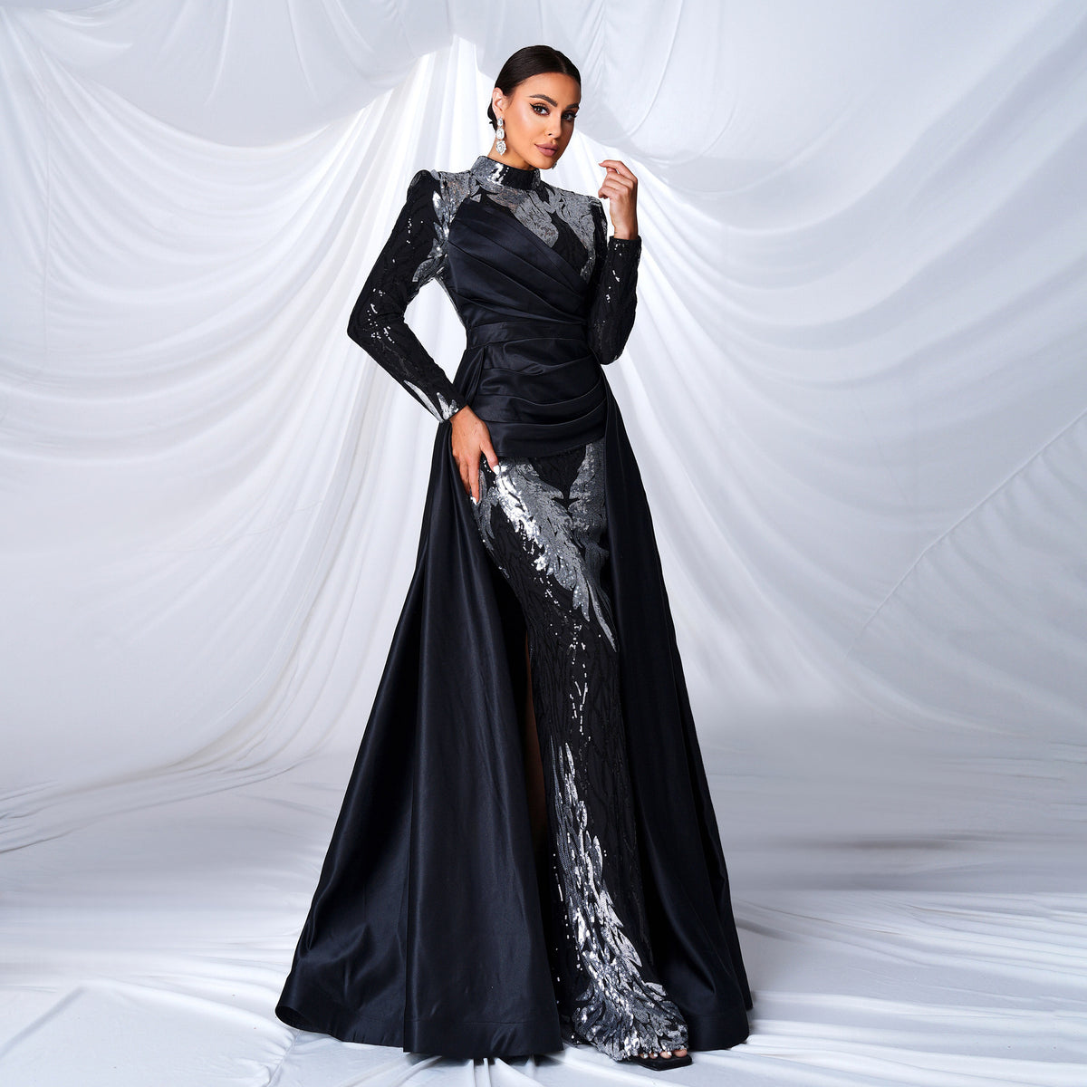Women's Round-Neck Long-Sleeve Sequin Mermaid Maxi Evening Dress