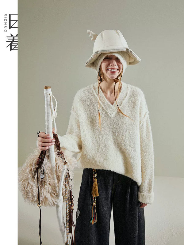 日着雪怪V领针织衫2026秋季新款宽松软糯慵懒保暖羊毛外搭上衣女