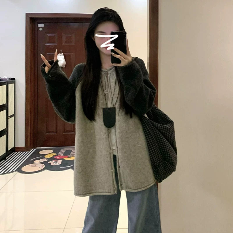 慵懒风灰色长袖开衫毛衣女秋季2026年新款拼接撞色针织衫上衣外套