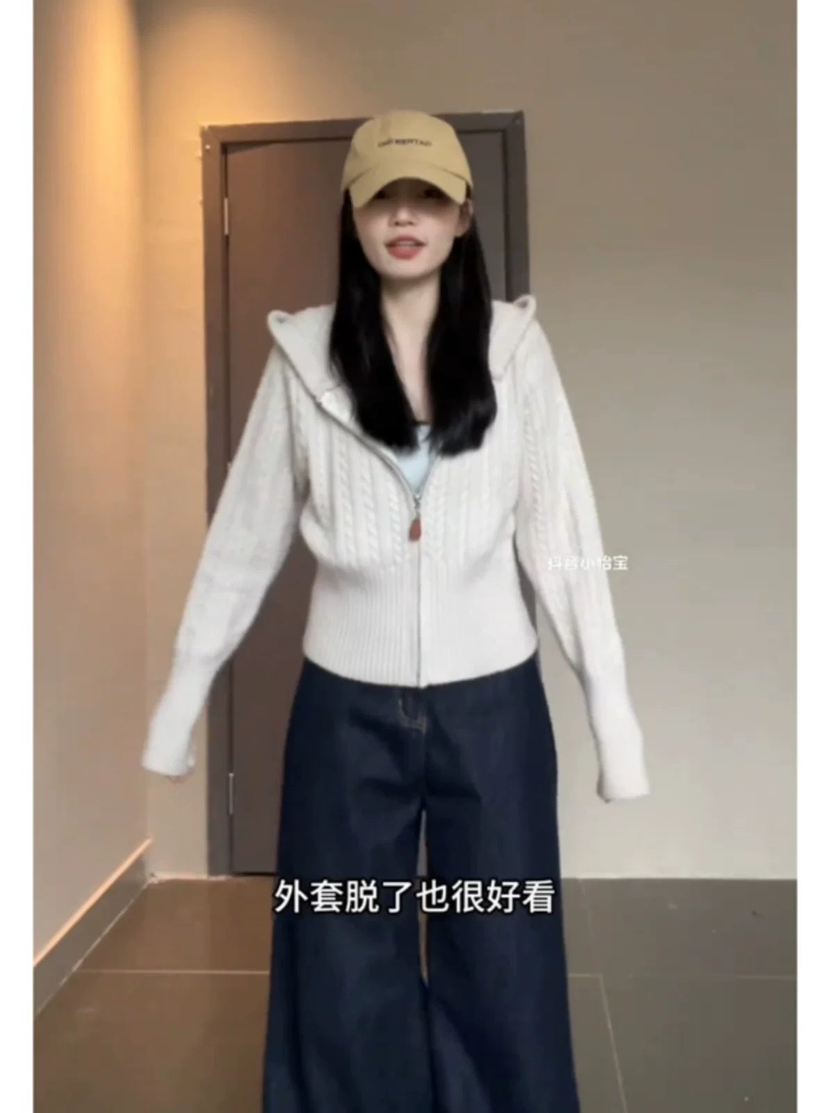 小香风连帽卫衣针织开衫女秋冬外穿软糯麻花打底上衣短款毛衣外套