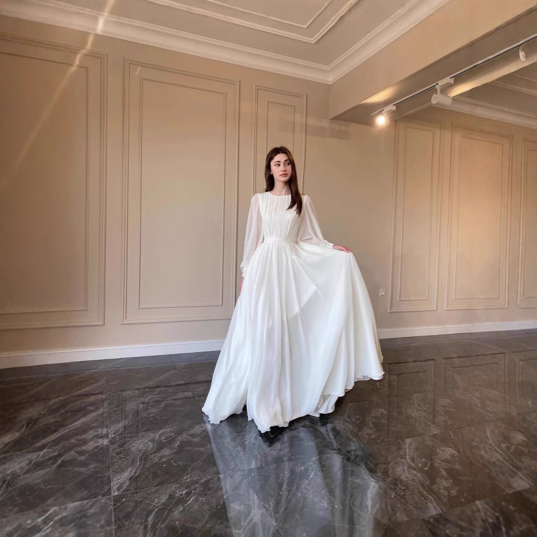Women's White Double-Layer Chiffon Ball Gown