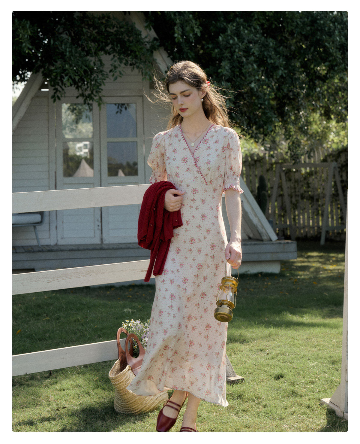 Women's French Floral Print Midi Dress | V-Neck Puff Sleeve Tea Party Dress
